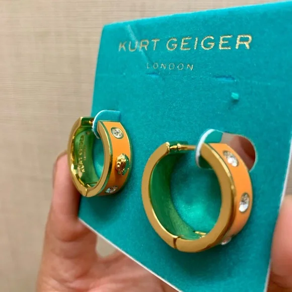 KURT GEIGER LONDON Eagle Enamel Huggie Hoop Earrings - Picture 3 of 9